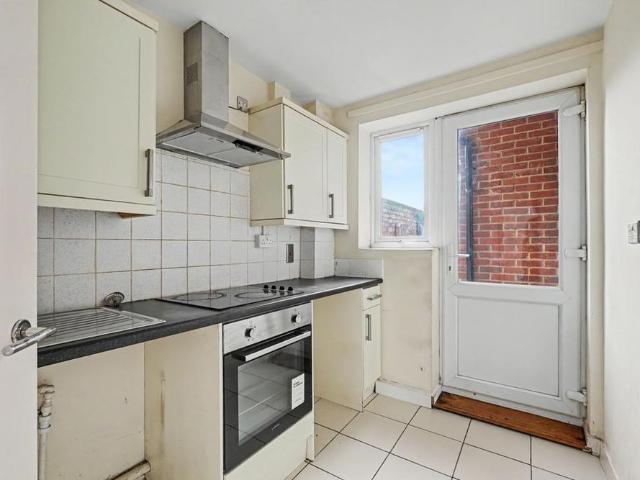 1 bedroom flat to rent