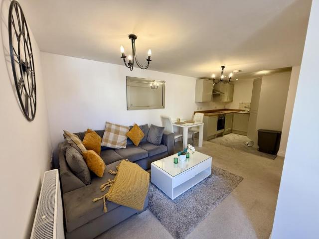 1 bedroom flat to rent