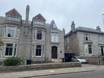 Aberdeen, Aberdeen And Grampian - Garden