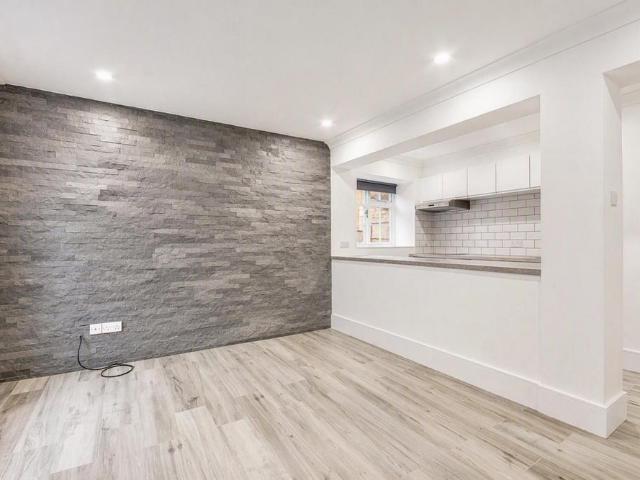 1 bedroom flat to rent