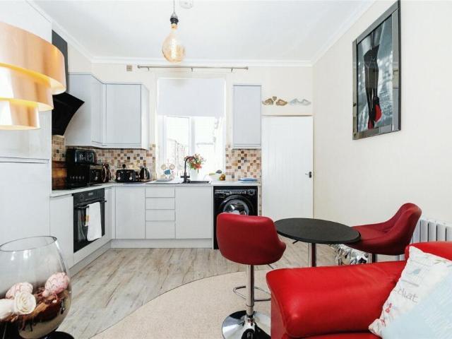 1 bedroom flat to rent