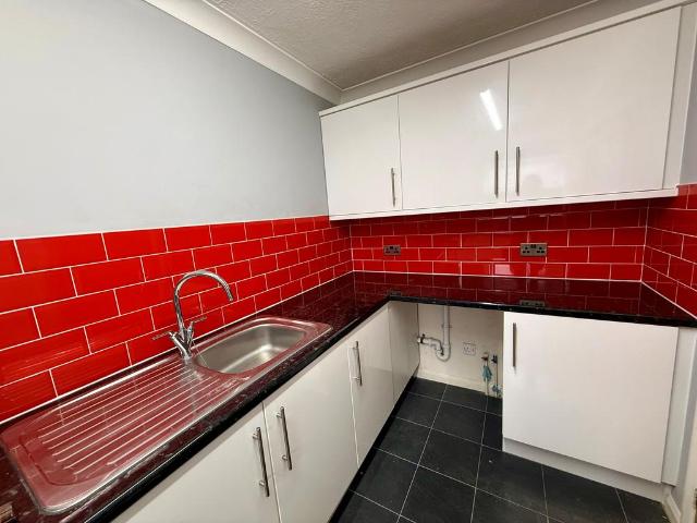 1 bedroom flat to rent