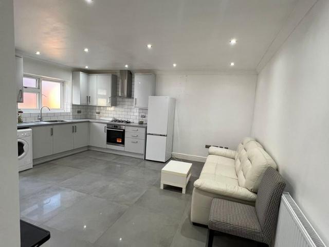 1 bedroom flat to rent