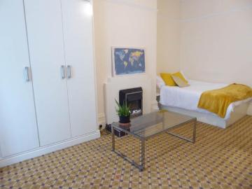 1 bedroom flat to rent