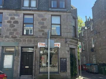 Flat to rent in Aberdeen - Parking
