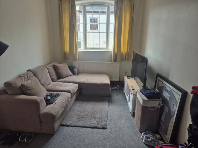 1 bedroom flat to rent