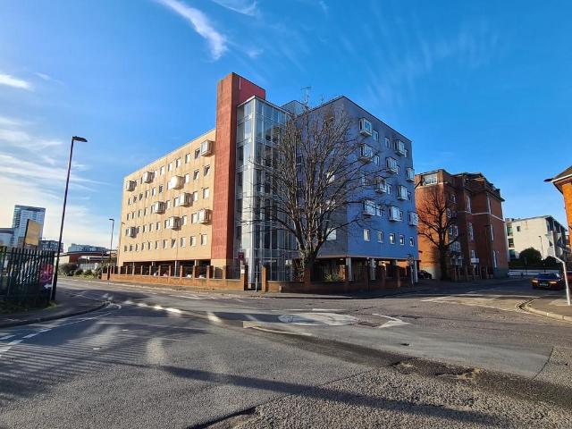 1 bedroom flat to rent