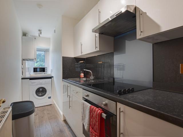 1 bedroom Flat To Rent