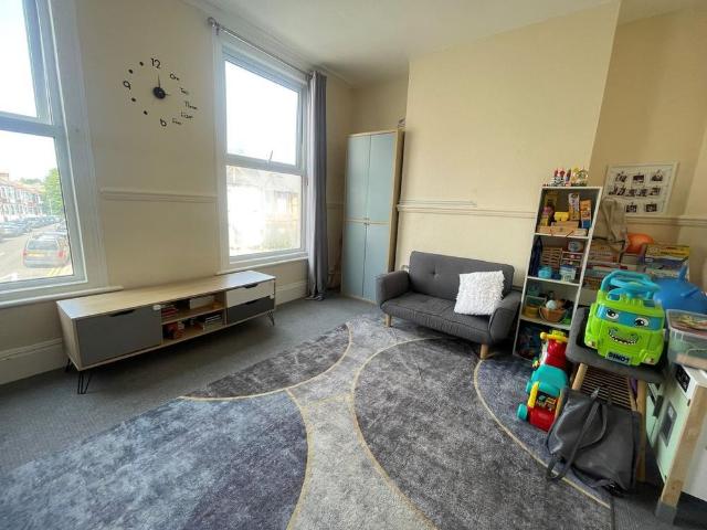 1 bedroom flat to rent