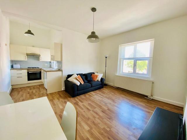 1 bedroom flat to rent