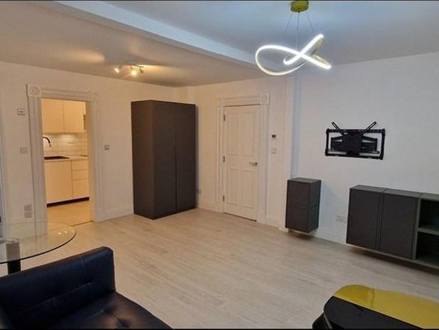 1 bedroom flat to rent