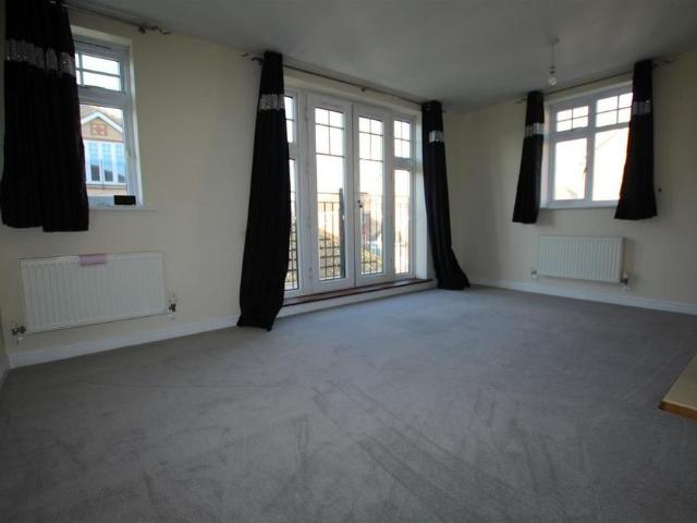 1 bedroom flat to rent