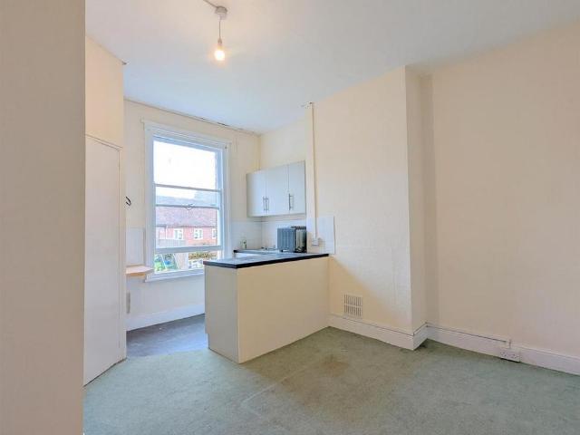 1 bedroom flat to rent