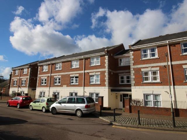 1 bedroom Flat To Rent