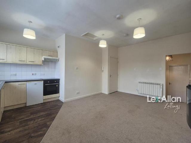 1 bedroom flat to rent