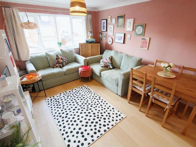 1 bedroom flat to rent
