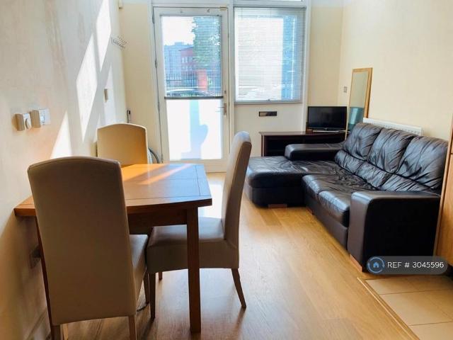 1 bedroom flat to rent
