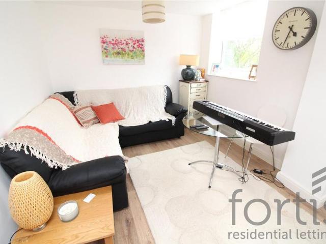 1 bedroom flat to rent