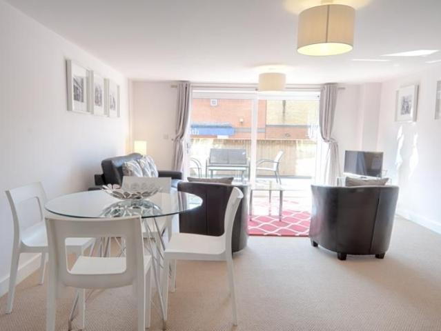 1 bedroom flat to rent