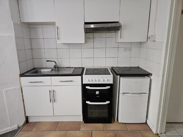 1 bedroom flat to rent