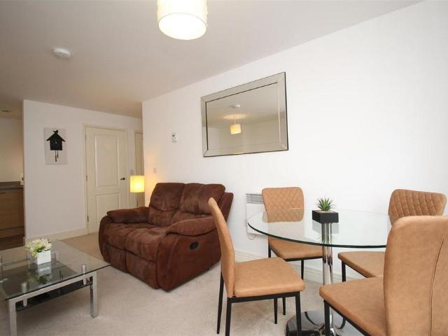 1 bedroom flat to rent