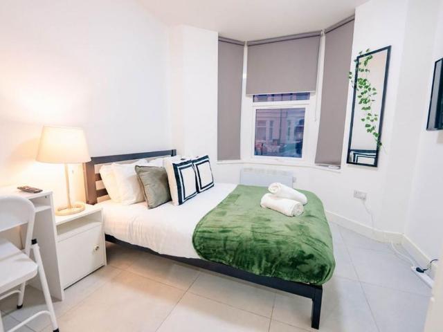 1 bedroom flat to rent