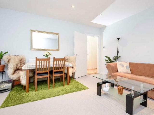 1 bedroom flat to rent