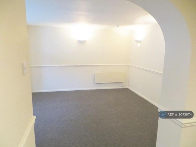 1 bedroom flat to rent