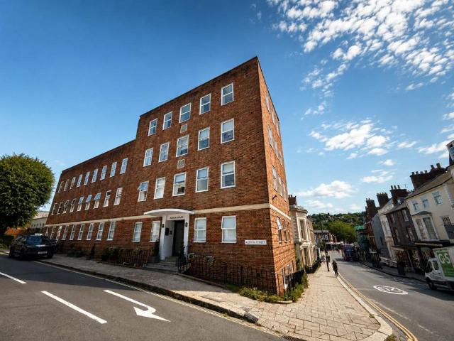 1 bedroom flat to rent