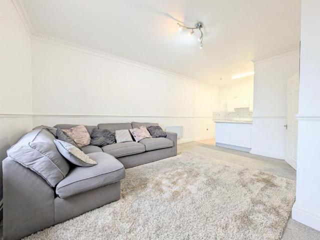 1 bedroom flat to rent