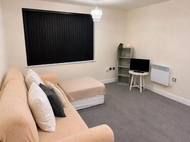 1 bedroom flat to rent
