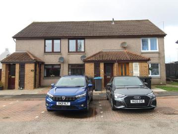 Flat to rent in Cove Bay Aberdeen - Garden