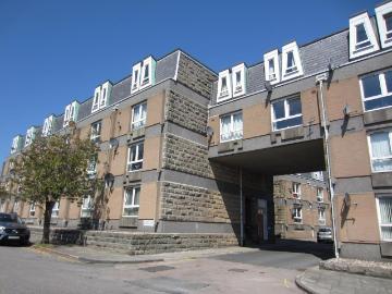 Aberdeen, Aberdeen And Grampian - Garden