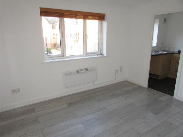 1 bedroom flat to rent