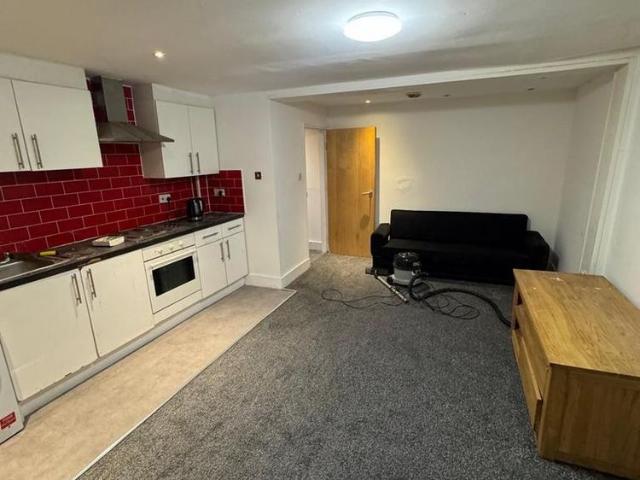 1 bedroom flat to rent