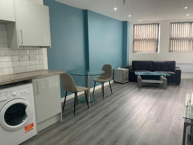 1 bedroom flat to rent