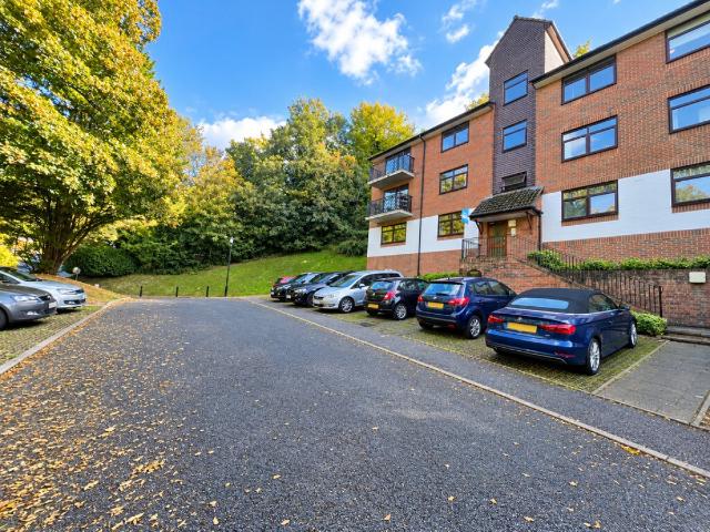 1 bedroom Flat To Rent