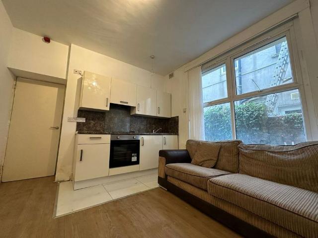1 bedroom flat to rent