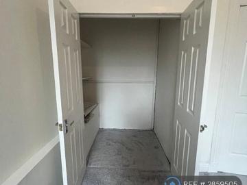 Glasgow, Glasgow and Clyde Valley - Equipped kitchen