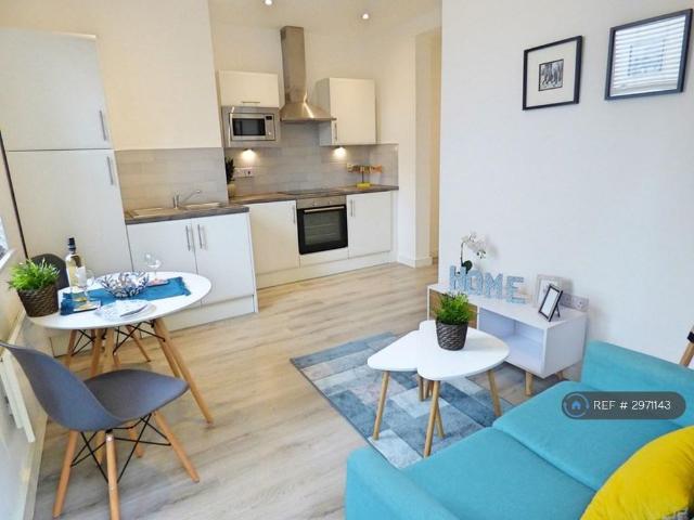 1 bedroom flat to rent