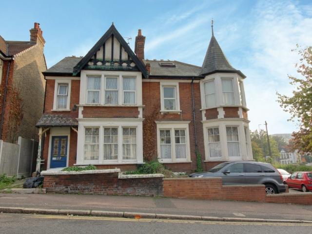 1 bedroom Flat To Rent