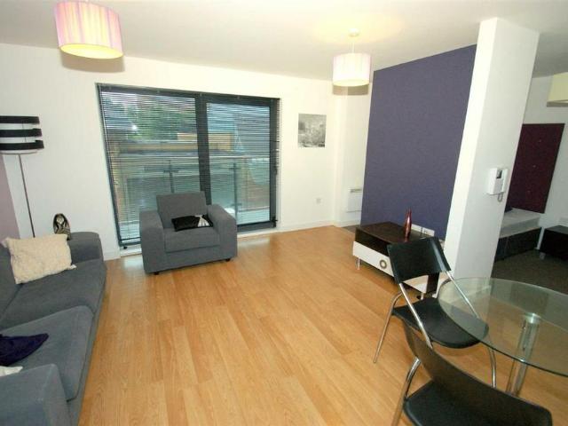 1 bedroom flat to rent