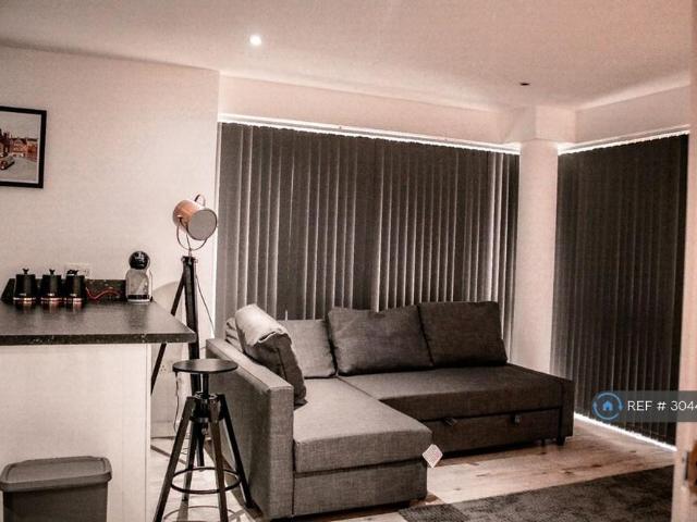 1 bedroom flat to rent