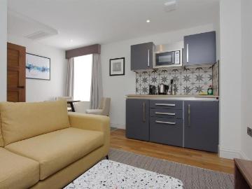 Great Durnford Salisbury, SP2 - Equipped kitchen