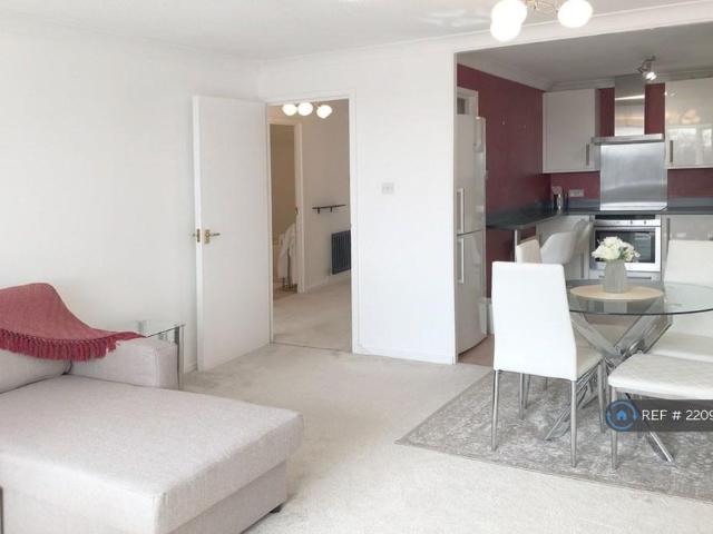 1 bedroom flat to rent