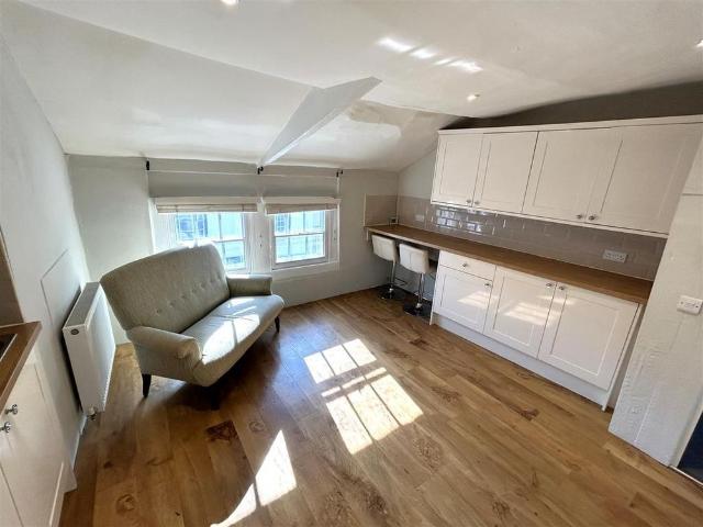 1 bedroom flat to rent