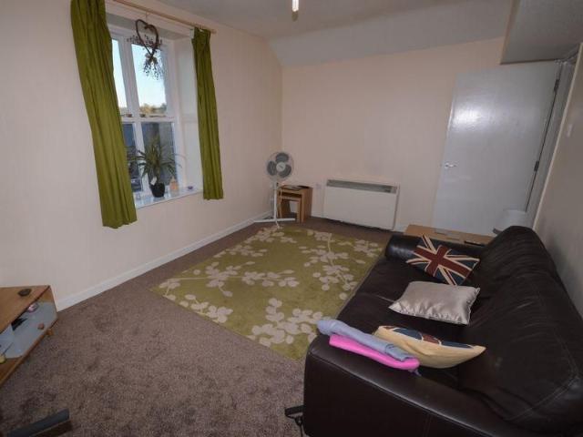 1 bedroom flat to rent