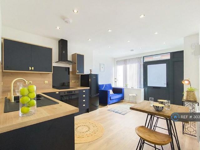 1 bedroom flat to rent