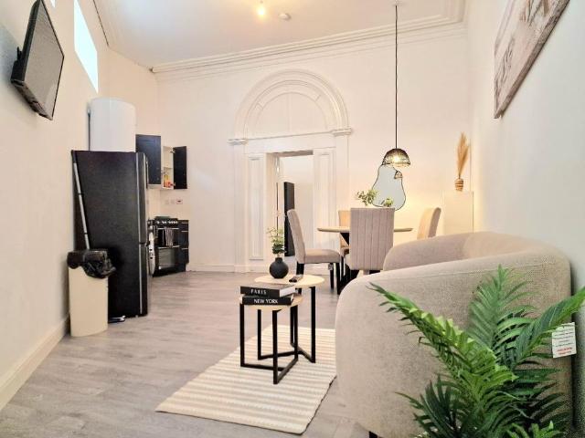 1 bedroom flat to rent