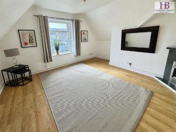 Leeds Road LS29 Ilkley, Ben Rhydding Ilkley